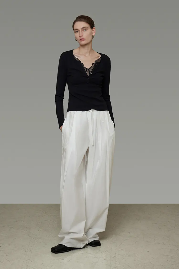 Women's Lace V-Neck Slim Sweater