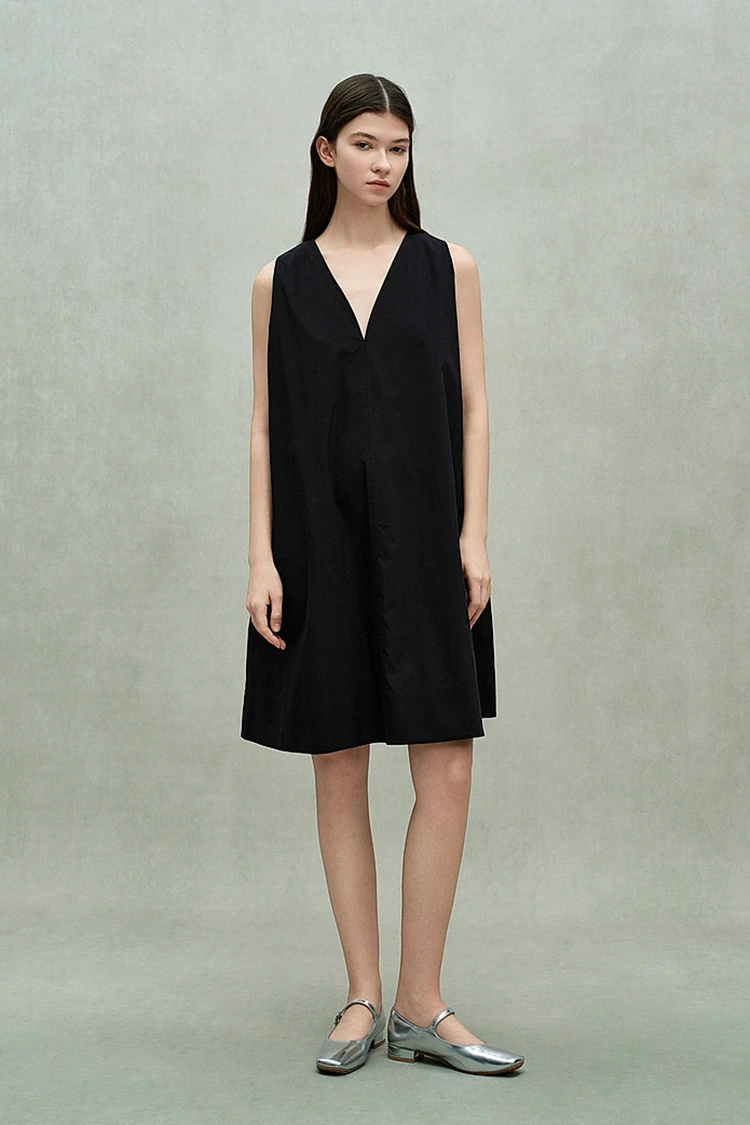 Casual katoenen damesjurk met diepe V-hals