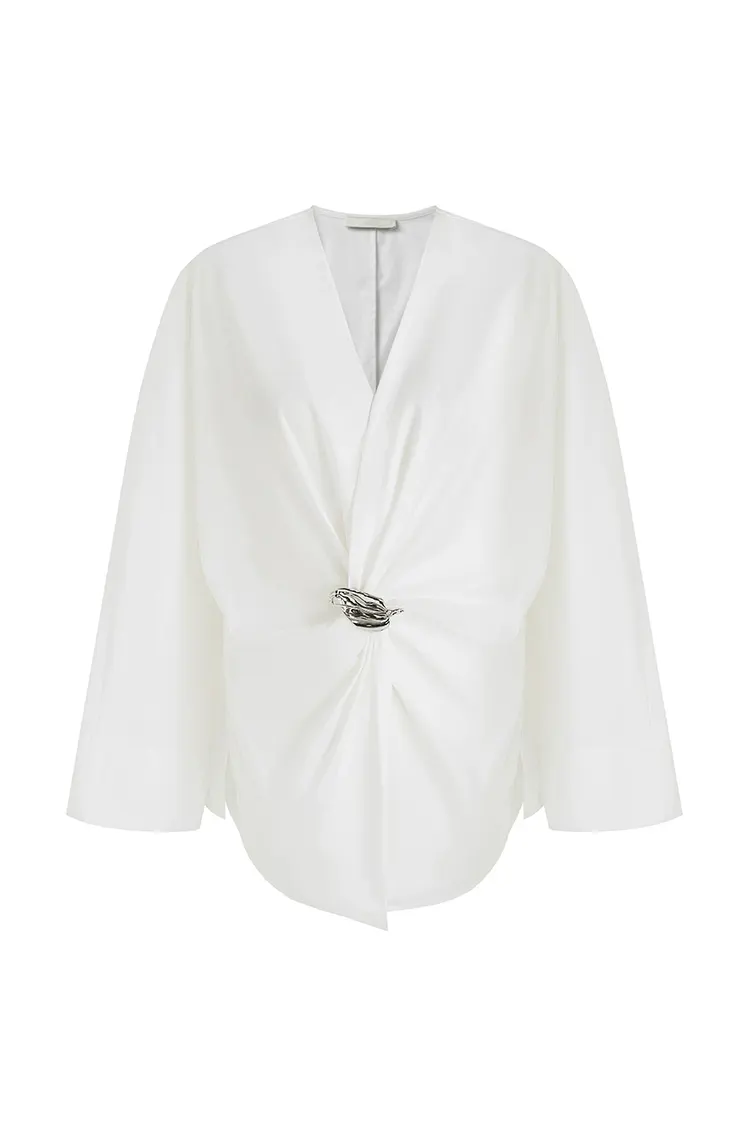 Witte kantoorblouse met knopen voor dames